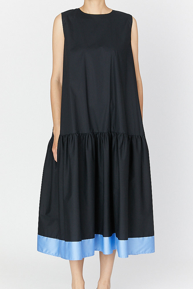 ヘムフレアコットンドレス