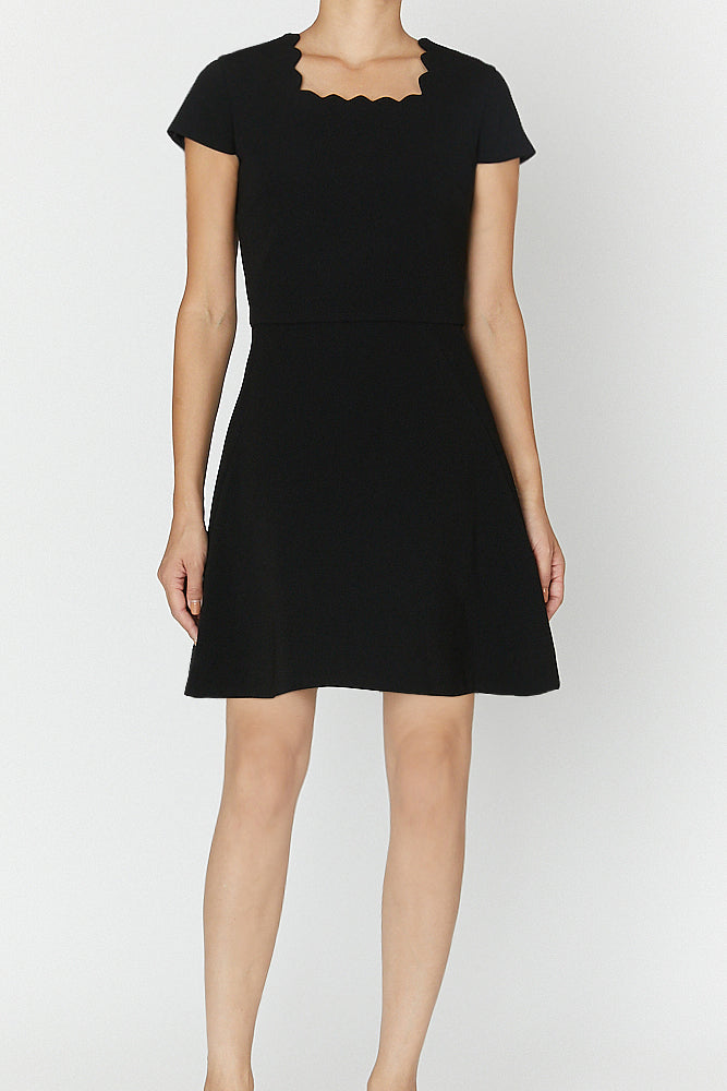 ヨーコチャン黒 半袖 ブラウスチュニック