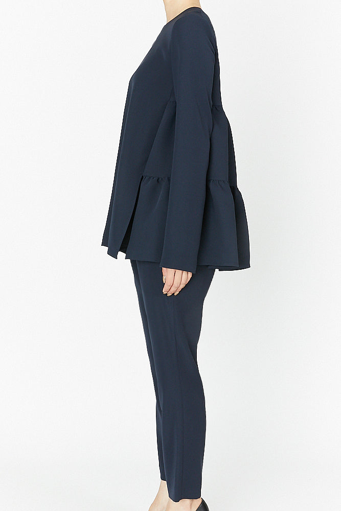 新品YOKO CHANロングスリーブバックティアードパールブラウス ネイビー36 新品YOKO CHANロングスリーブバックティアードパールブラウス ネイビー36