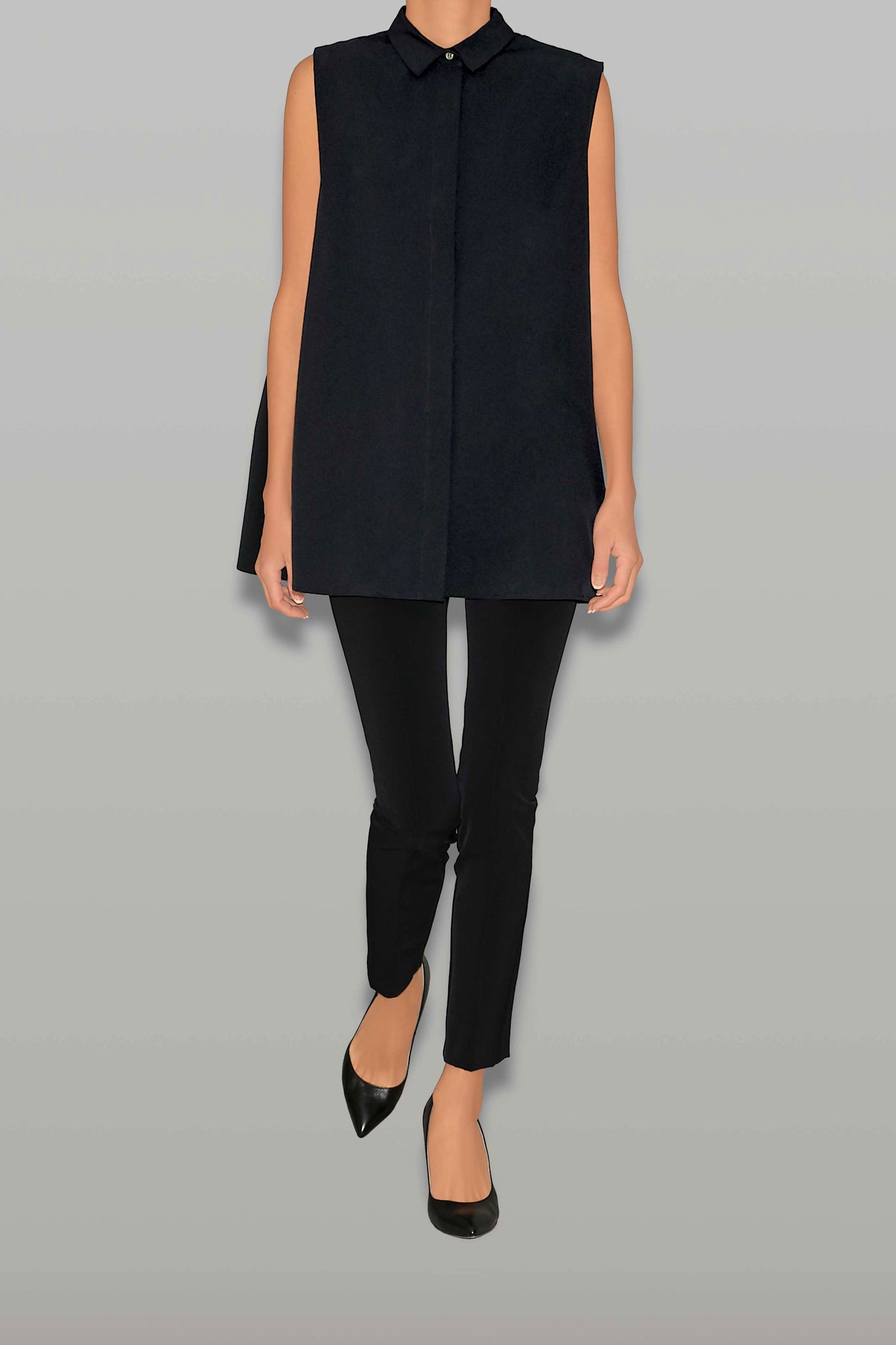 sleeveless back tiered blouse