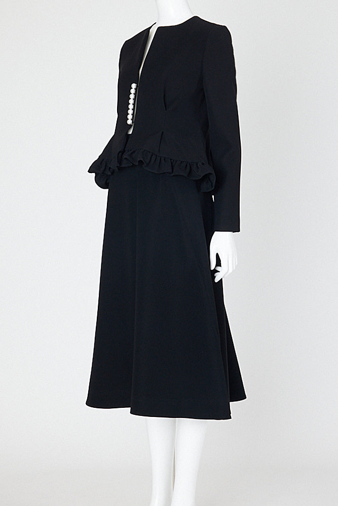 ノーカラーフリルパールジャケット – YOKO CHAN