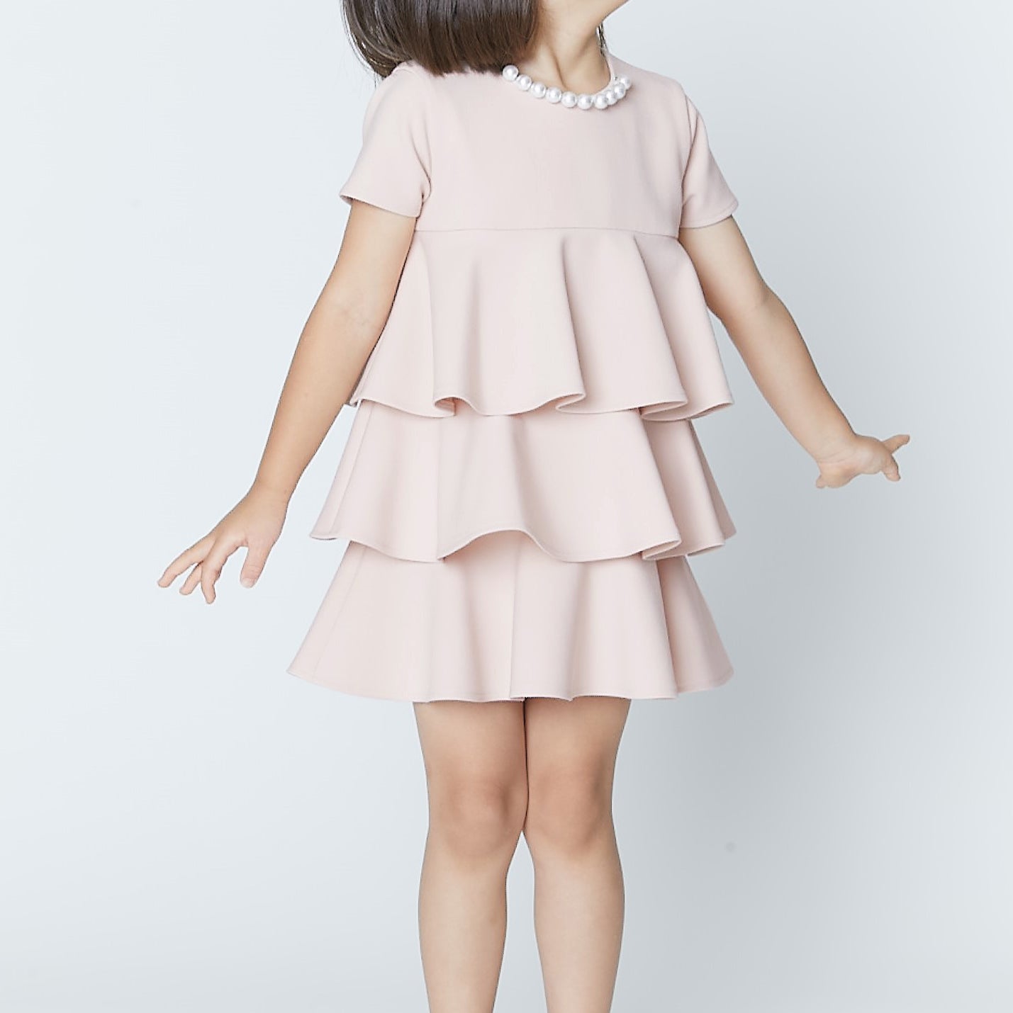 スーツ・フォーマル・ドレス YOKOCHAN/ Back Pearl Ruffle-sleeve Dress YOKOCHAN/ Back Pearl Ruffle-sleeve Dress